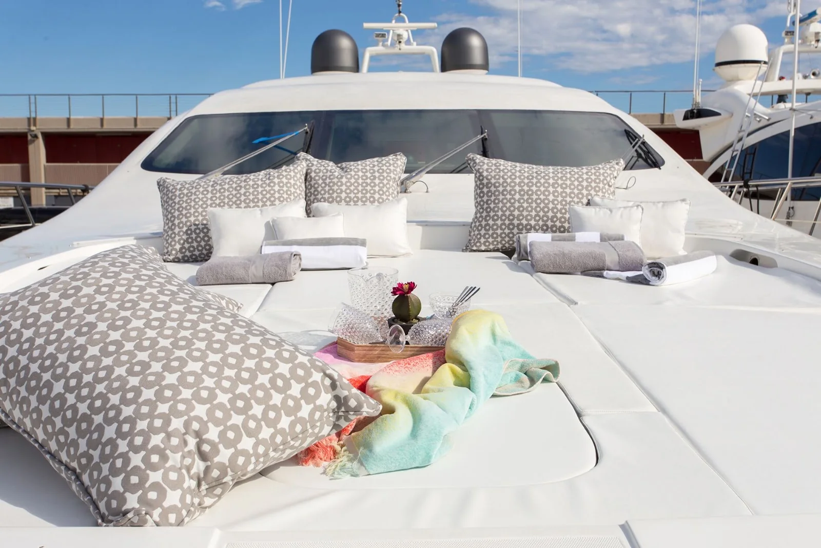 Mangusta 92 Five Stars — featured view