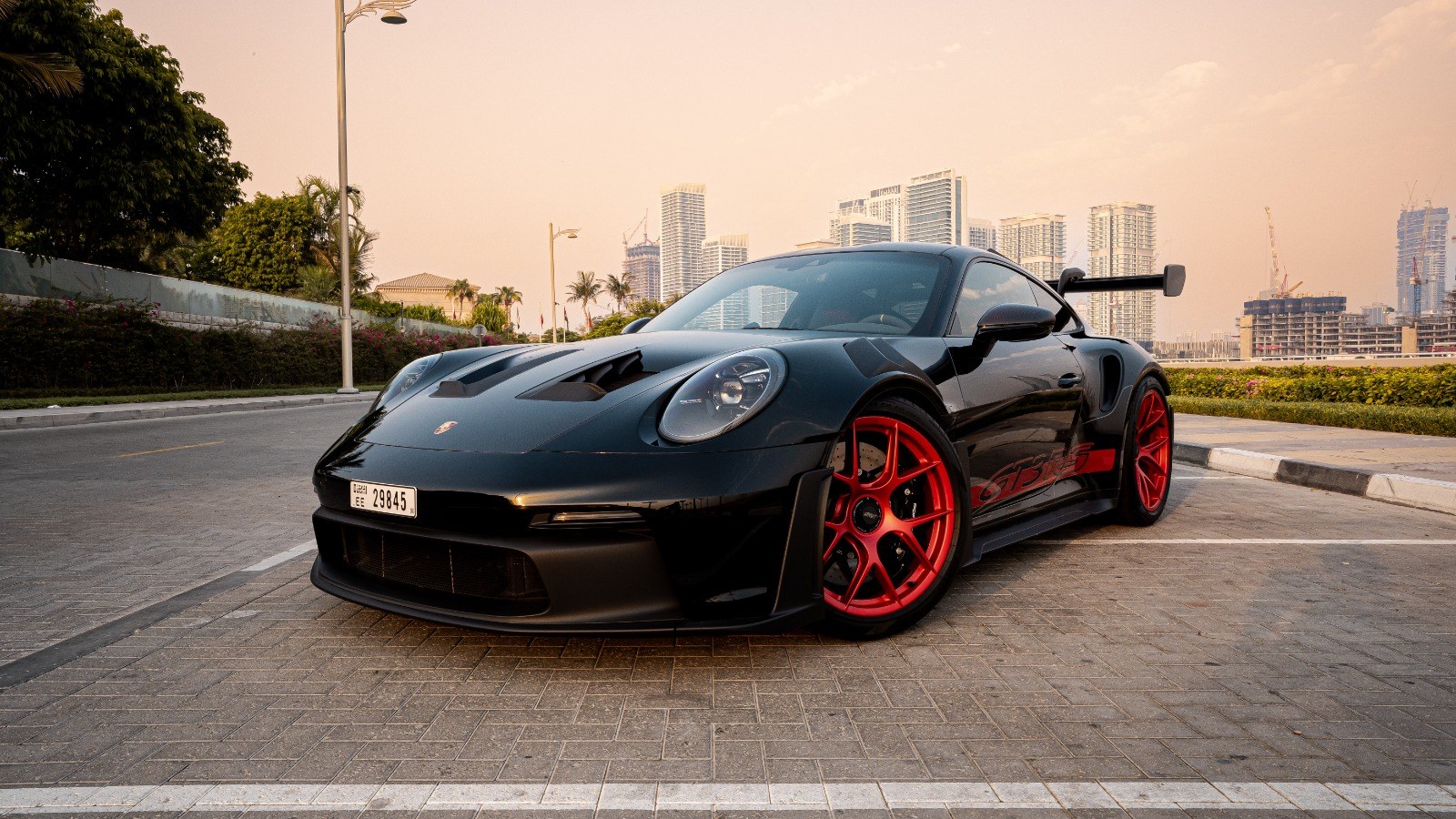 Porsche 911 GT3 RS — Luxury car rental
